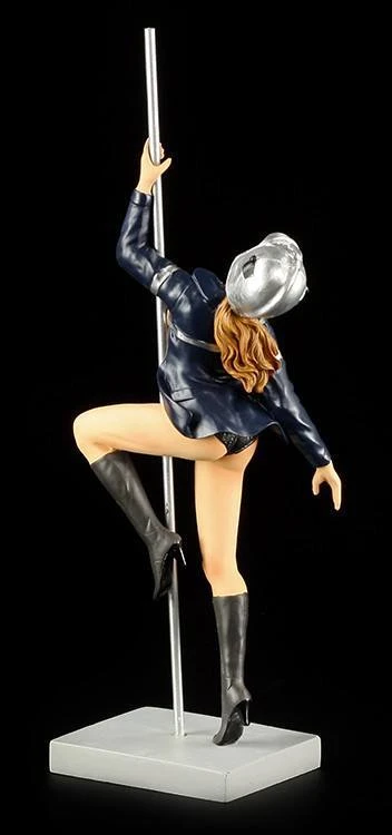 Erotik Figur - Stripperin Als Feuerwehrfrau 7 Erotik Figur - Stripperin Als Feuerwehrfrau – Bild 5