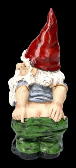 Gartenzwerg Figur Lässt Hose Runter -Figurenmodell Geschäft 2D FS23302 Gartenzwerg lasst Hose runter 2 1280x1280