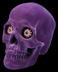 Totenkopf Lila Velours - Jewelled Gaze 15 Totenkopf Lila Velours - Jewelled Gaze -Figurenmodell Geschäft 2D FS25062 Totenkopf Lila Velours Jewelled Gaze 7 1280x1280