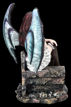 Elfen Figur - Dark Mira Sitzt Auf Treppe 14 Elfen Figur - Dark Mira Sitzt Auf Treppe -Figurenmodell Geschäft 2D FS25417 Elfen Figur Dark Mira sitzt auf Treppe 3 1280x1280