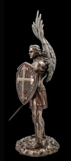 Erzengel Michael Statue In Epischer Pose -Figurenmodell Geschäft 2D FS25682 Erzengel Michael Statue in epischer Pose 2 1280x1280