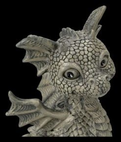 Gartenfigur Klein - Schelmischer Drache -Figurenmodell Geschäft 2D FS25690 Gartenfigur klein SChelmischer Drache 3 1280x1280