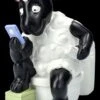 Lustige Schaf Figur - Handyzeit Am Klo -Figurenmodell Geschäft 2D FS25932 Lustige Schaf Figur Handyzeit am Klo 8 1280x1280
