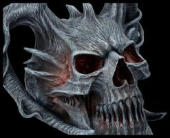 Spiral Totenkopf Figur Mit Hörnern - Death Embers -Figurenmodell Geschäft 2D FS26353 Totenkopf Figur mit H rnern Death Embers 4 1280x1280