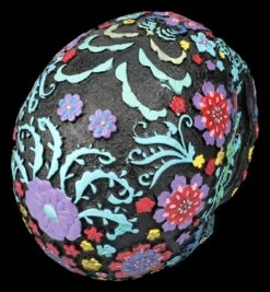 Totenkopf Figur Schwarz Mit Buntem Blumenmuster -Figurenmodell Geschäft 2D FS26684 Totenkopf Figur schwarz mit buntem Blumenmuster 8 1280x1280