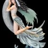Elfen Figur Mit Mond - Moon Lullaby By Nene Thomas -Figurenmodell Geschäft 2D FS26786 Elfen Figur mit Mond Moon LKullaby by Nene Thomas 1 1280x1280