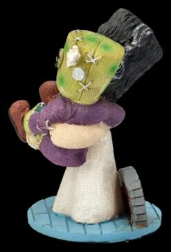 Pinheads Figur - Frankensteins Monster Wird Von Braut Getragen 11 Pinheads Figur - Frankensteins Monster Wird Von Braut Getragen -Figurenmodell Geschäft 2D FS27023 Pinheads figur Frankenstein wird von Braut getragen 3 1280x1280