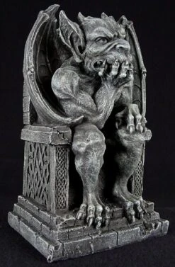 Gargoyle Figur Auf Thron -Figurenmodell Geschäft 4638 0 gargoyle thron 1280x1280