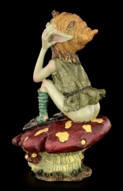 Pixie Figur - Blick In Die Sterne -Figurenmodell Geschäft 7070 2 pixie sitzend pilz 2 1280x1280