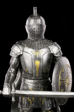 Chaos Ritter Figur Mit Schwert Und Schild 15 Chaos Ritter Figur Mit Schwert Und Schild -Figurenmodell Geschäft Chaos Ritter Figur Mit Schwert Und Schild 6 1280x1280