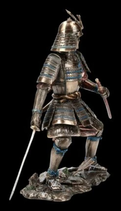 Samurai Figur - Krieger In Rüstung Mit Zwei Schwertern -Figurenmodell Geschäft FS20904 Samurai Figur Krieger in Ruestung mit zwei Schwertern 8 1280x1280