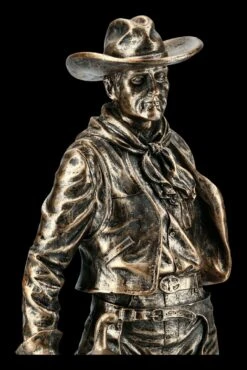 Cowboy Figur Mit Sattel Und Gewehr -Figurenmodell Geschäft FS21236 Cowboy Figur stehend mit Sattel und Gewehr 8 1280x1280