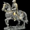 NEMESIS NOW Ritter Figur Auf Kriegspferd -Figurenmodell Geschäft FS21855 Ritter Figur auf Kriegspferd 1 1280x1280