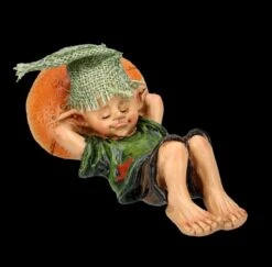 Pixie Kobold Figur - Schlafend Mit Pilz-Kissen -Figurenmodell Geschäft FS26435 Pixie Kobold Figur Schlafend mit Pilz Kissen 3 1280x1280