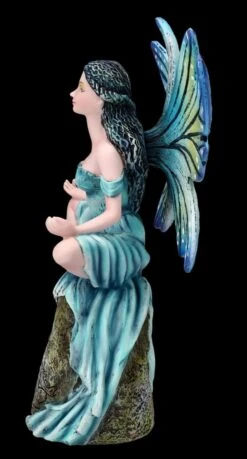 Elfen Figur Meditiert Auf Stein -Figurenmodell Geschäft FS26525 Elfen Figur meditiert auf Stein Yoga 4 1280x1280