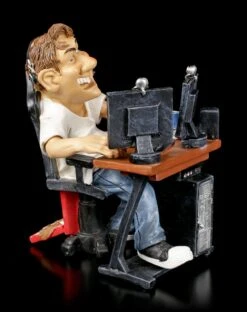 Funny Sports Figur - Gamer Vor PC -Figurenmodell Geschäft Funny Sports Figur Gamer Vor PC 2 1280x1280
