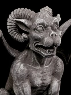 Gargoyle Mit Widderhörnern -Figurenmodell Geschäft Gargoyle Mit Widderhoernern 4ce92PnCWPCllP 1280x1280