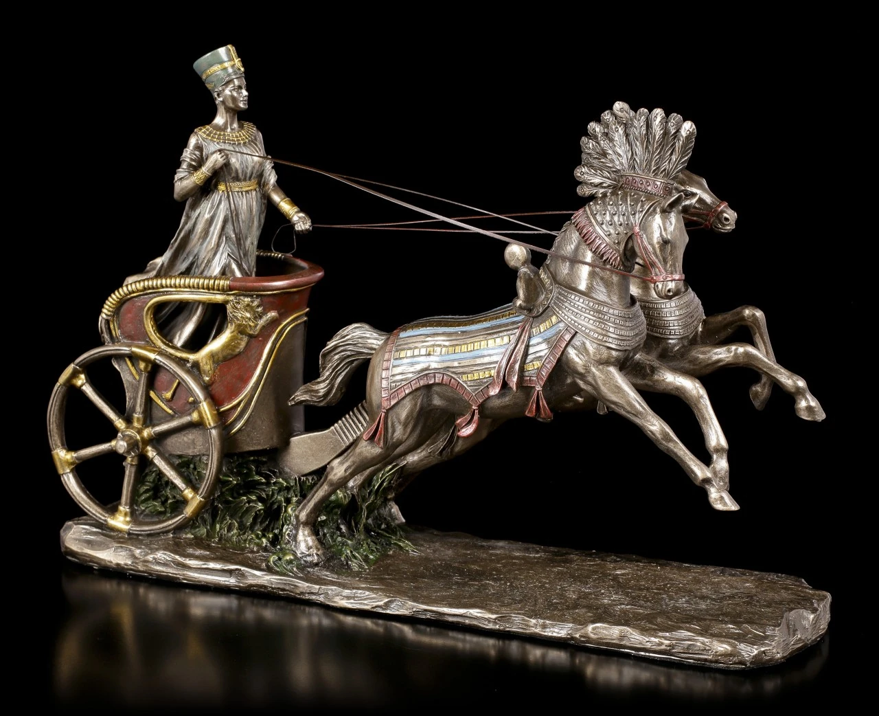 Nofretete Figur Im Streitwagen 3 Nofretete Figur Im Streitwagen