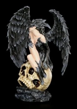 Dark Angel Figur - Rabenkönigin Auf Totenkopf -Figurenmodell Geschäft Rabenkoenigin Dark Angel 2 1280x1280