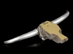 Wandrelief Büffel Schädel - Silber Noppen -Figurenmodell Geschäft Wandrelief Bueffel Schaedel Silber Noppen 4 1280x1280